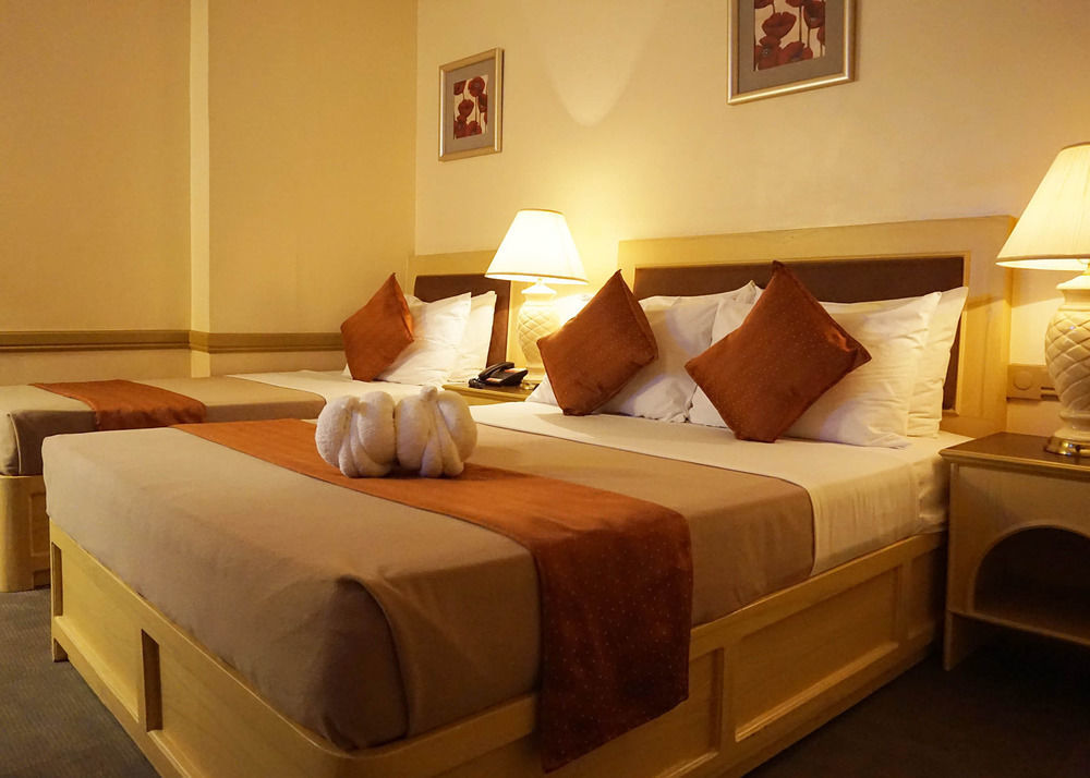 Phela Grande Hotel General Santos City Екстер'єр фото