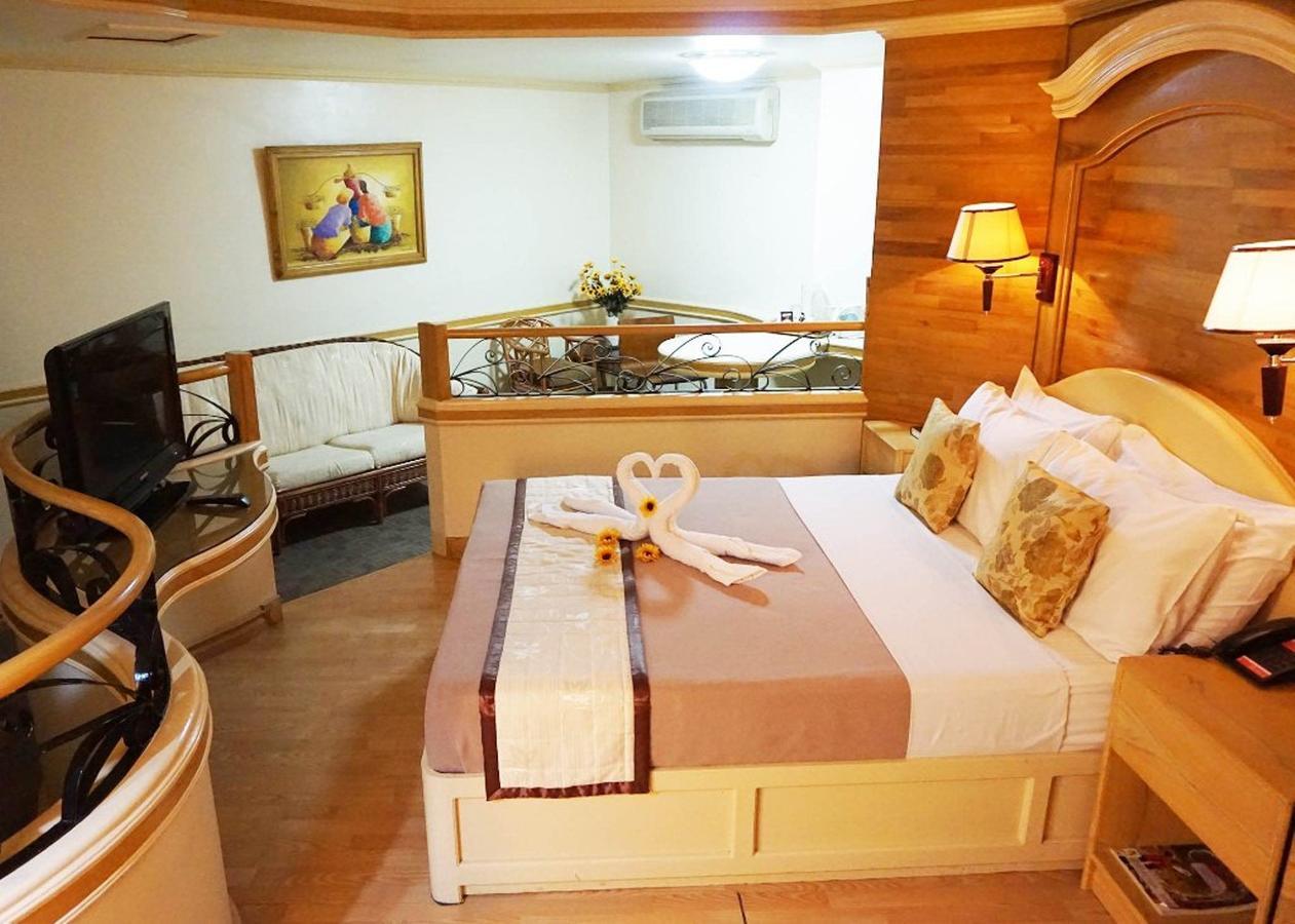 Phela Grande Hotel General Santos City Екстер'єр фото