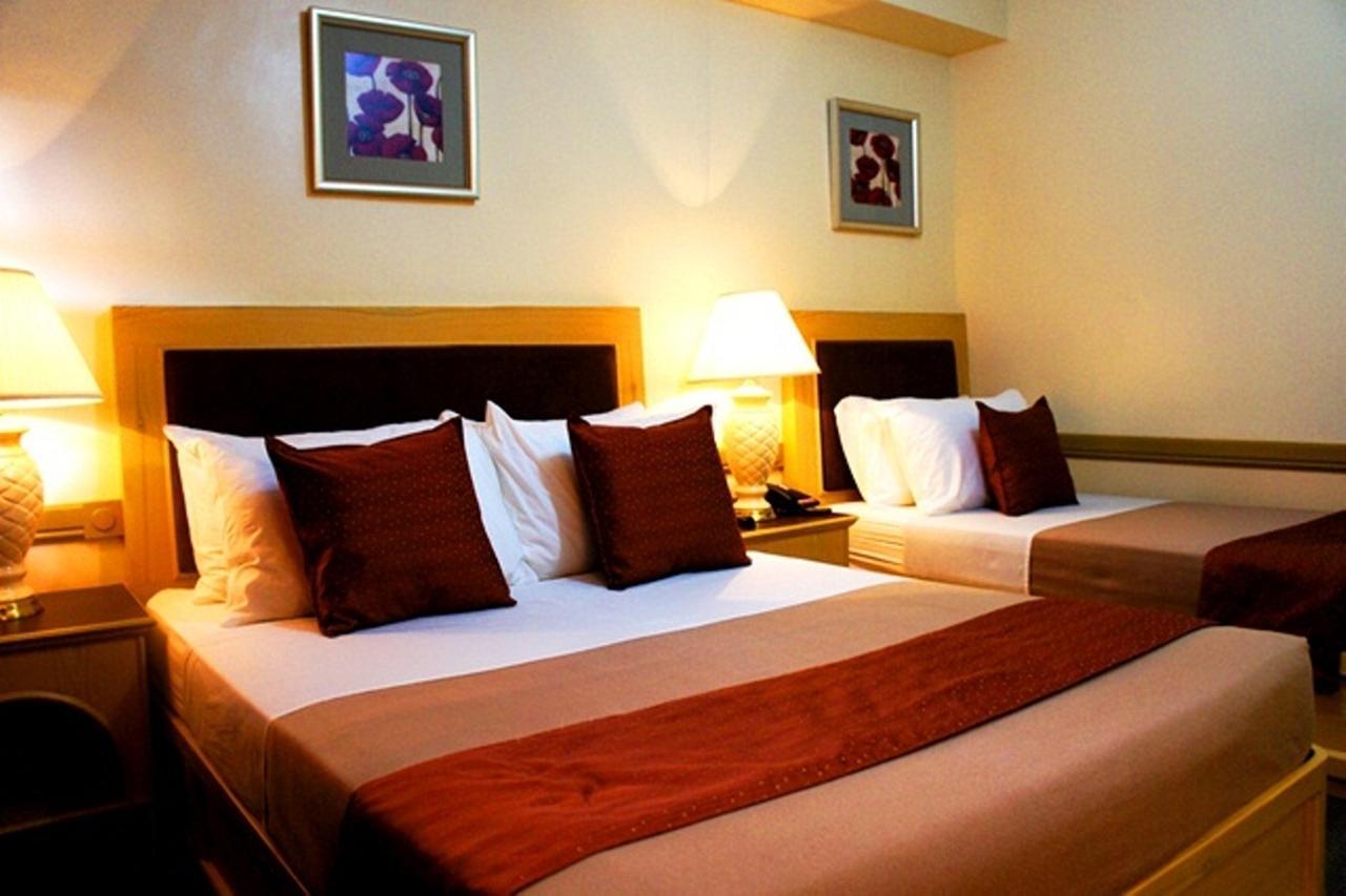 Phela Grande Hotel General Santos City Номер фото