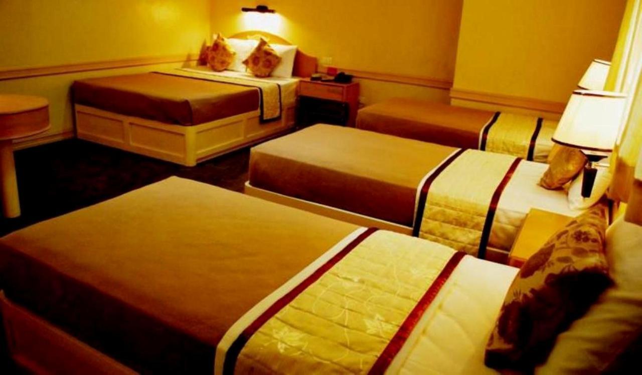 Phela Grande Hotel General Santos City Номер фото