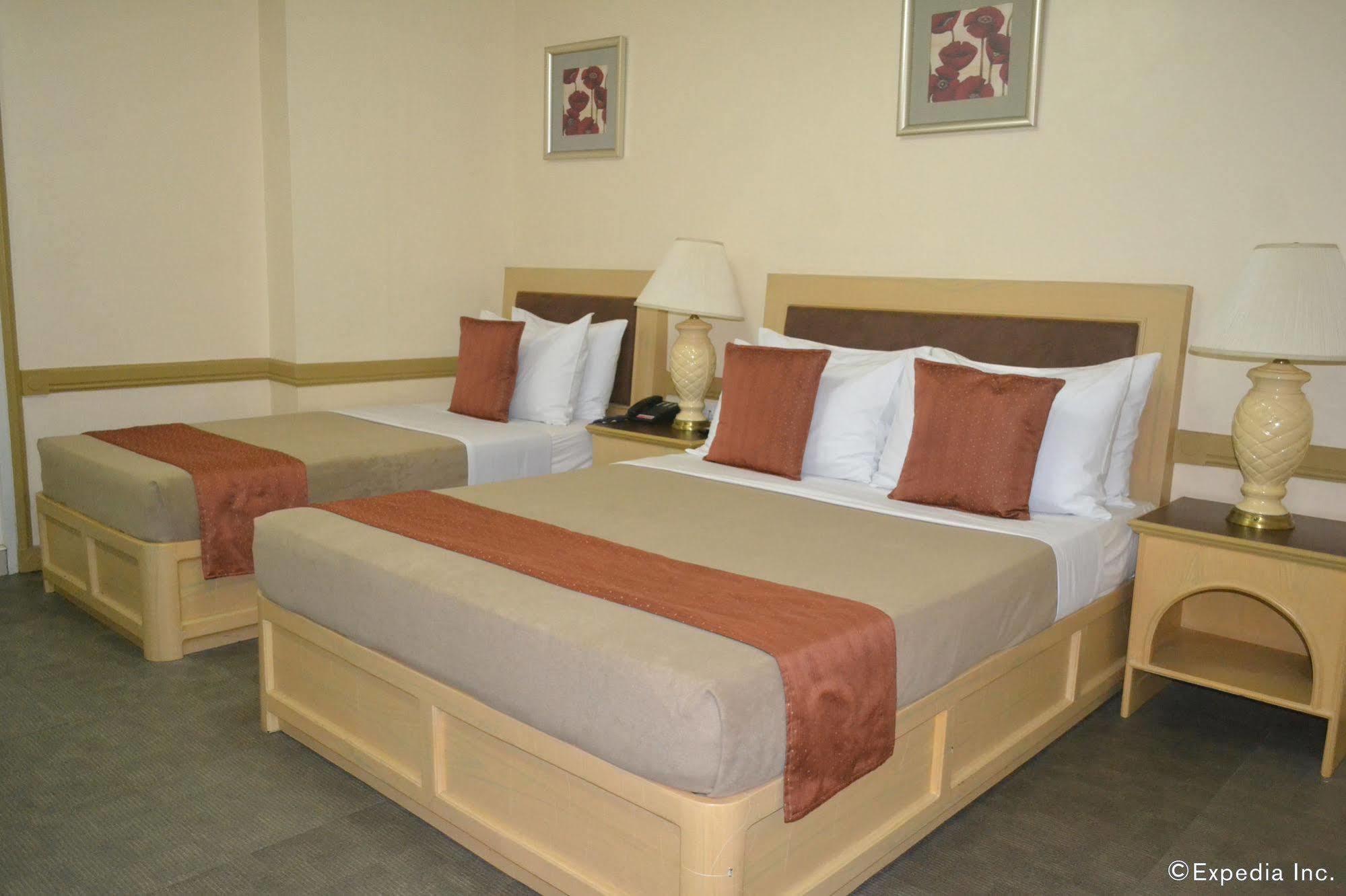 Phela Grande Hotel General Santos City Екстер'єр фото